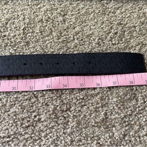 Michael Kors Women’s Reversible MK Logo Belt Black/Brown size Medium. NWT - Picture 11 of 13